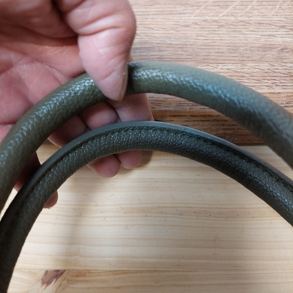 Christian Siriano handbag for Payless Shoes - Picture 6 of 14